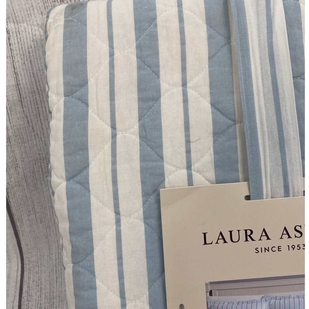 Laura Ashley Scallop Edge Quilt Set Full/Queen Blue White Striped Feminine Cozy - Picture 10 of 12